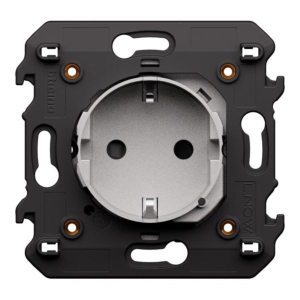 Connected socket. 2P+E 16 A 250 Va.c. German standard connected socket. 