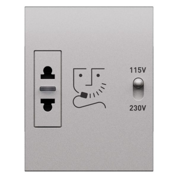 Shaver socket with insulation transformer 