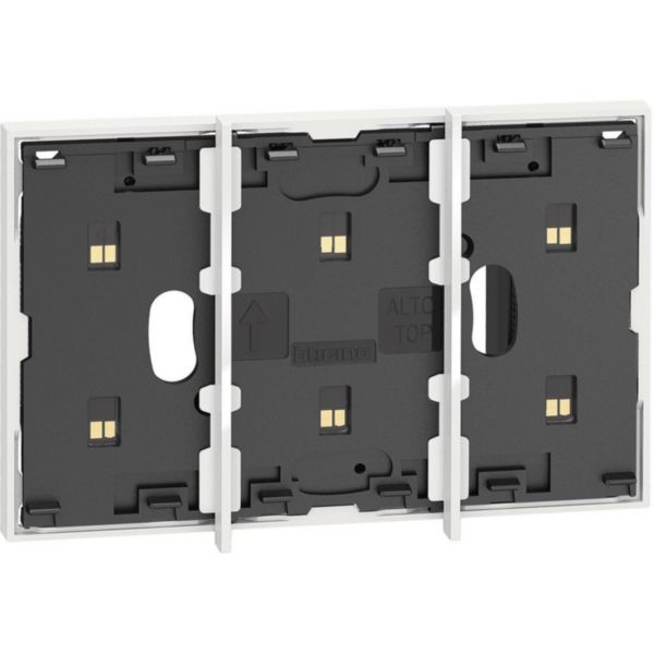 Electrified frame for the installation of up to 3 digital controls. White.
