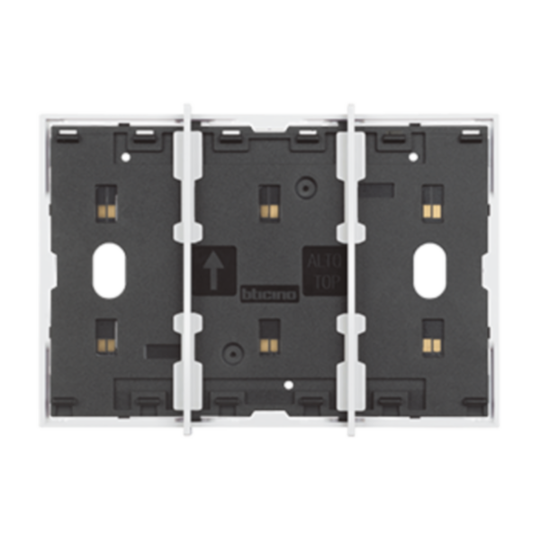 Electrified frame for the installation of up to 3 digital controls - White.