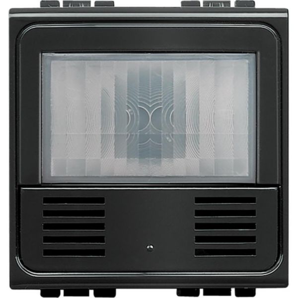 KNX PIR Green Switch, IP20 protection index. With on-board pushbutton, ideal for installation in passage areas