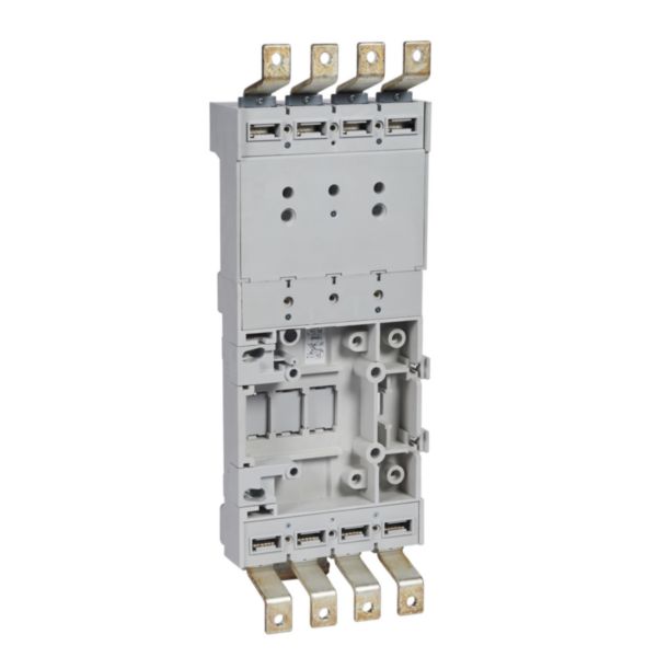 Base 4P+ELM with rear terminals for M4 630 plug-in/draw-out version