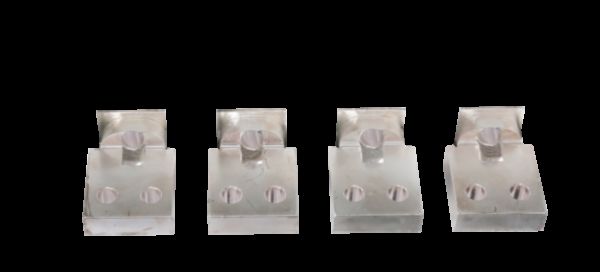 Rear terminal for MEGABREAK compact 4P draw-out version