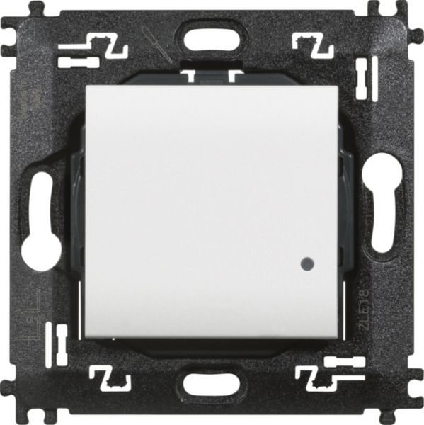 Wireless Light switch for the ON / OFF and dimming control of one or more connected devices.