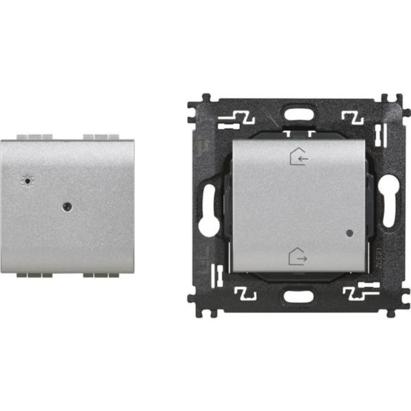 Gateway to create a connected installation - with the Home/Away wireless master switch NT4570CW.