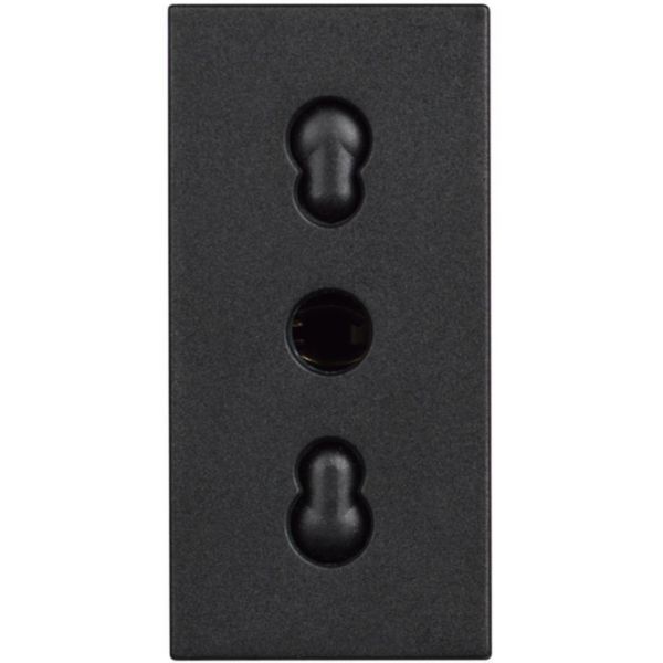 Italian standard socket 2P+E 16A 250 Vac (item sold in box packaging)