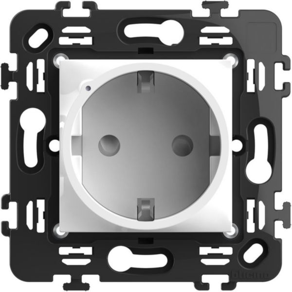 German standard connected sockets - 2P+E 16 A 250 Vac