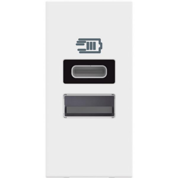 USB charger with 2 type A and C ports - 15W (3A)
