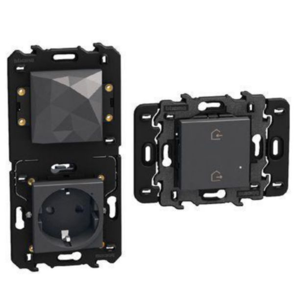 Gateway with 16 A 250 V German standard connected socket - Power supply 110-230 Vac - dark