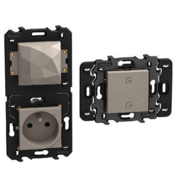 Gateway with 16 A 250 V French/Belgian standard connected socket - Power supply 110-230 Vac - stone