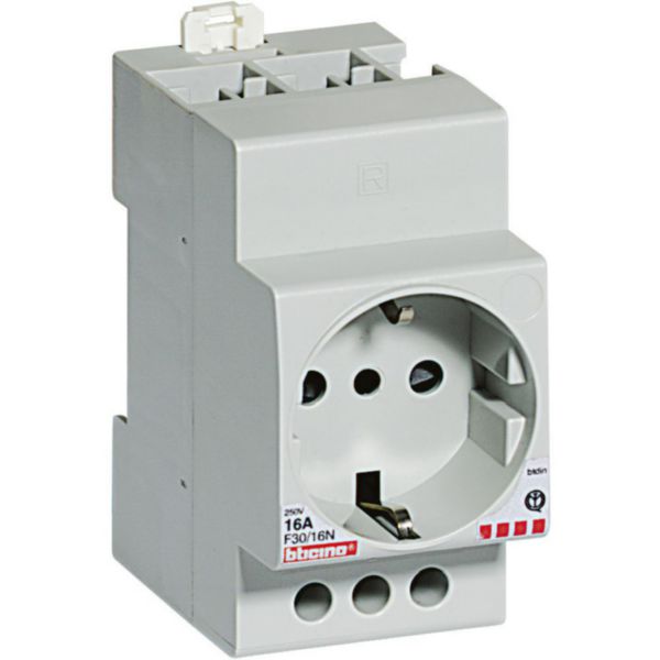 German standard socket for DIN35 rail - In= 10/16A - Vn=230V - 2P+T