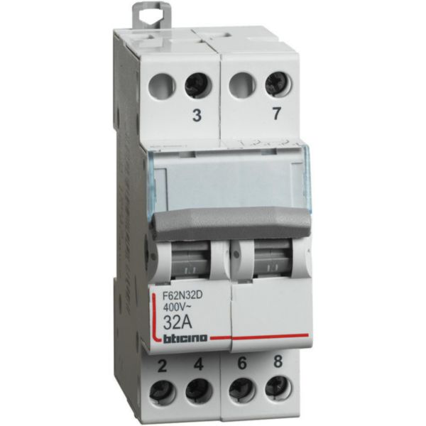 Changeover switch 2NO/NC - 32A - 230/400V - 2 modules