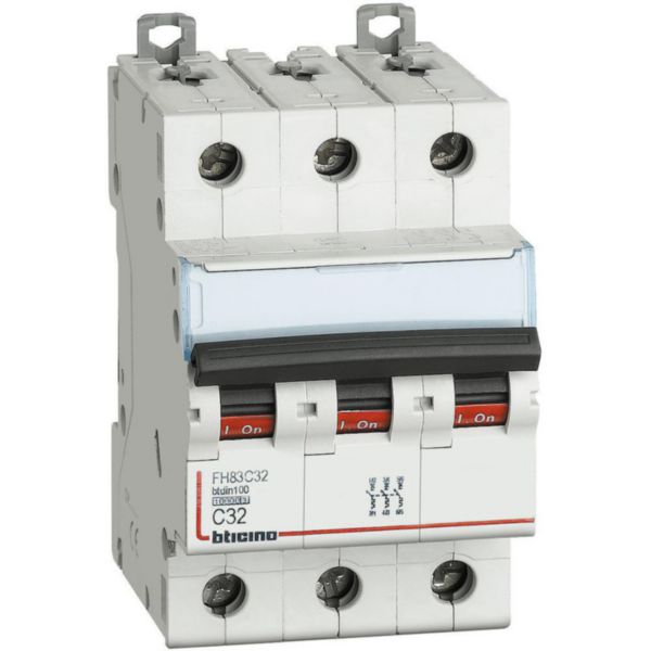 BTDIN100 - 3P Mcb curve C - In= 32A - Icn= 10kA - Vn= 400Vac