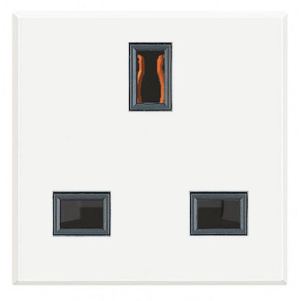 Socket modular 2P+T 13A 250 Vac British standard