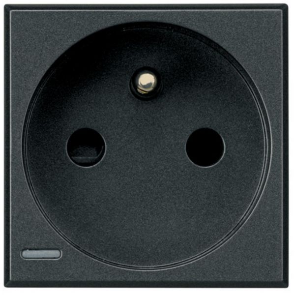 Socket 2P+T 10/16A - standard France