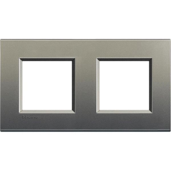 Square cover plate 2x2P 71mm avenue