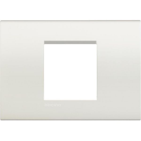 Square cover plate 2 modules centred - white