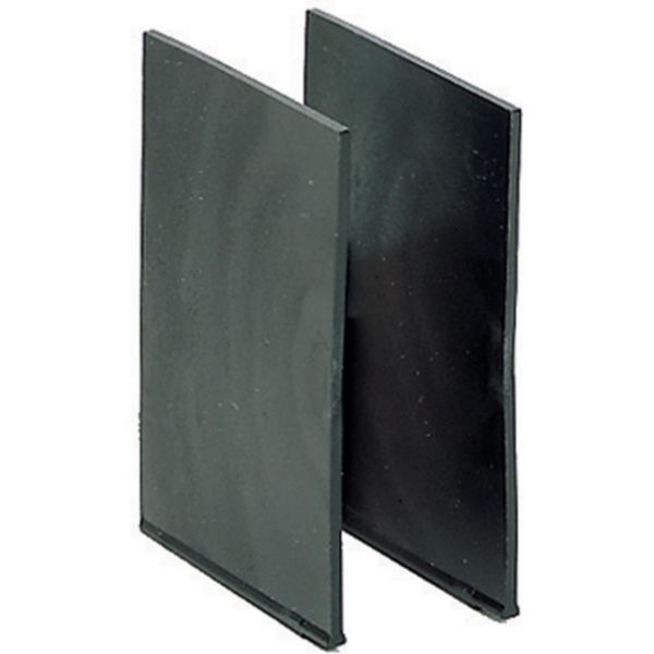 Terminal shields to install between the poles for M630-1600ES