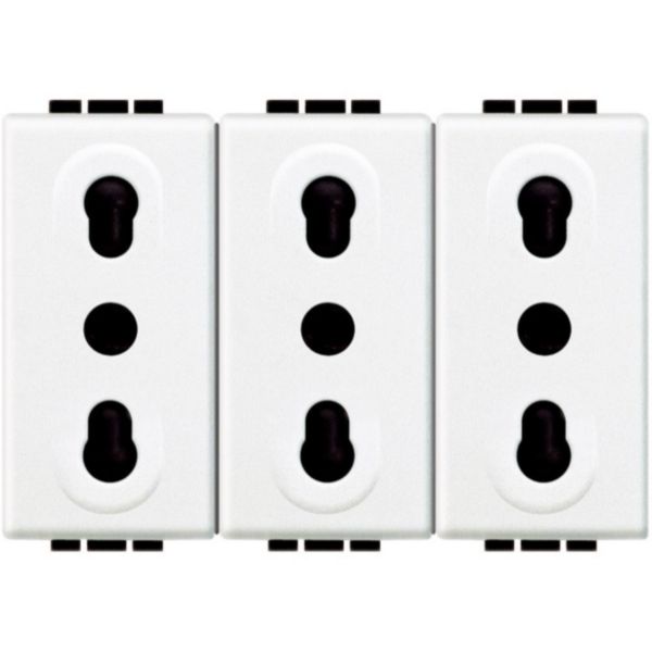 Socket triplex 2P+T 10/16A 250 Vac