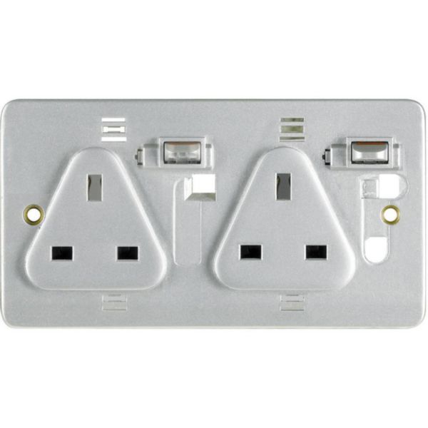 Socket outlet - 2 gang DP double earth 13 AMP