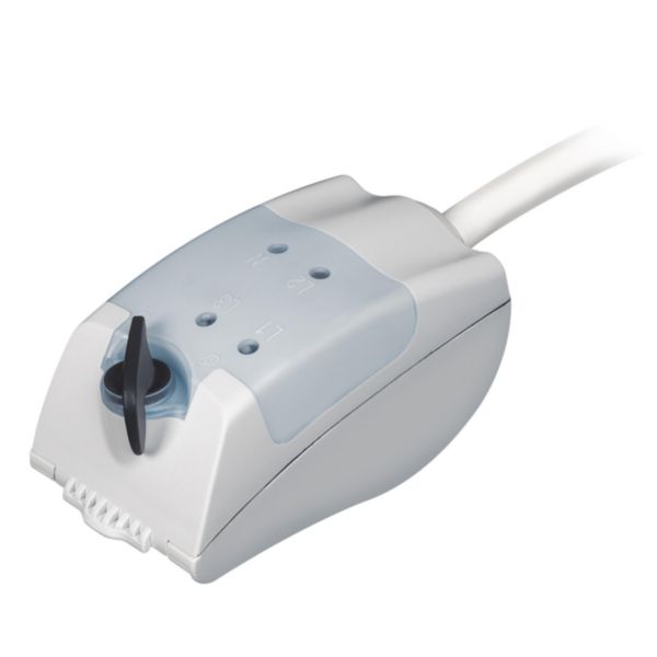 16A phase selection plug with CH8 fuse protection (not included) + cable